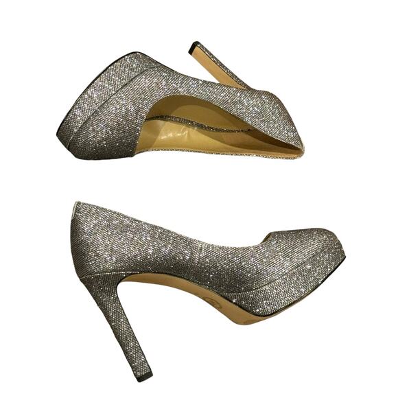 MICHAEL Michael Kors Chantal Platform Pump Heel Pointed Toe Silver Size 7M NWB - Picture 9 of 12